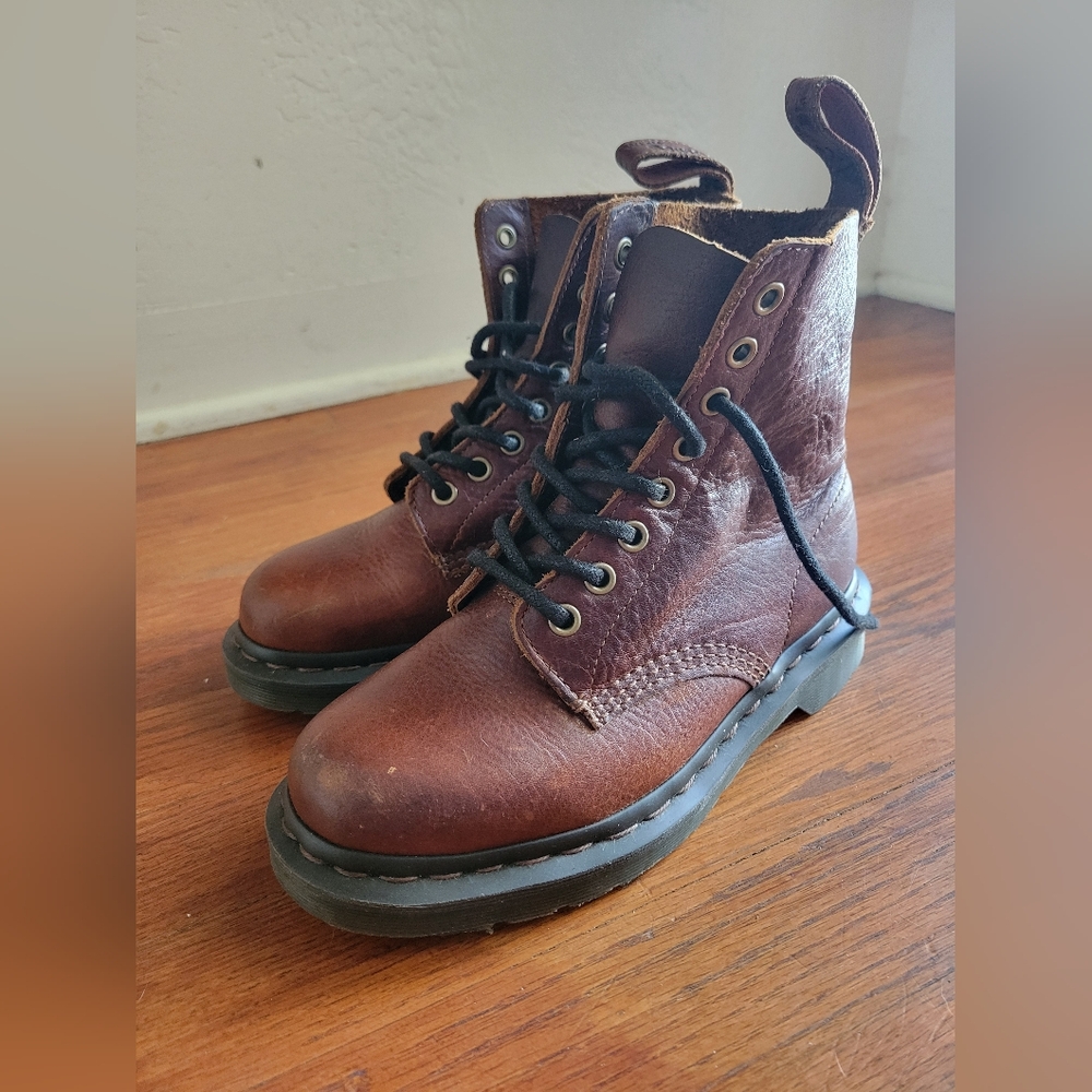 1460 Pascal Dr. Martens Boot